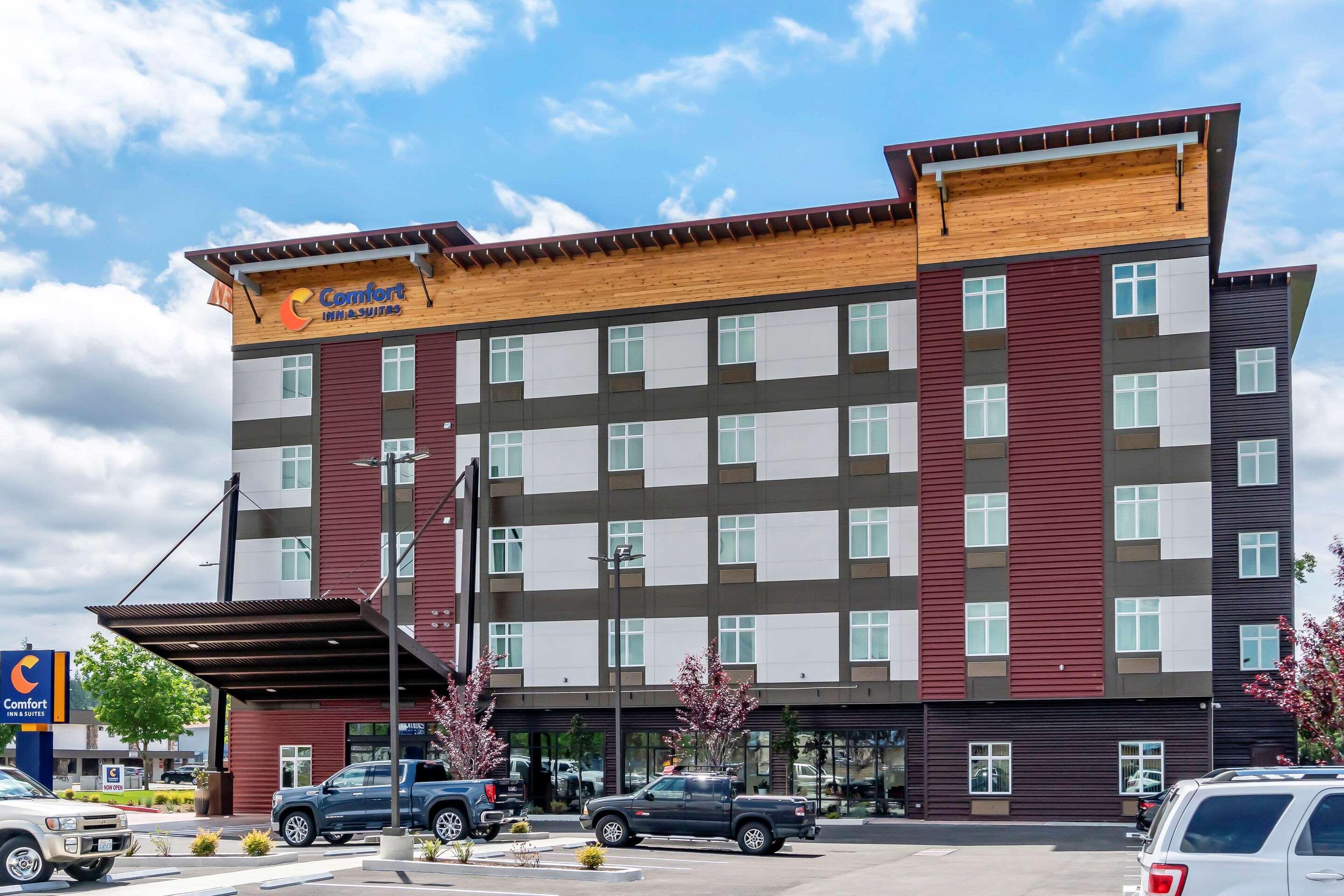 Comfort Inn & Suites Lakewood By Jblm Zewnętrze zdjęcie